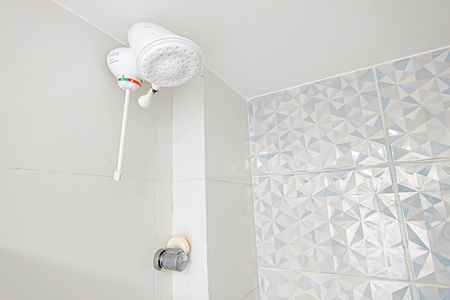 Casa à venda com 144m², 3 quartos e 1 vaga Casa à venda com 144m², 3 quartos e 1 vagaBanheiro da Suíte 1