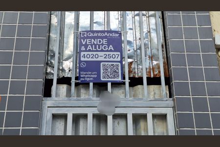 Apartamento para alugar com 38m², 2 quartos e sem vaga Apartamento para alugar com 38m², 2 quartos e sem vagaFachada Placa YMAV-666
