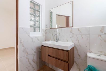 Casa à venda com 172m², 3 quartos e 2 vagas Casa à venda com 172m², 3 quartos e 2 vagasBanheiro da Suíte 1
