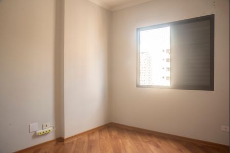 Apartamento à venda com 96m², 3 quartos e 2 vagasQuarto 1