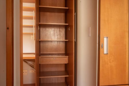 Apartamento à venda com 96m², 3 quartos e 2 vagasCloset da Suíte
