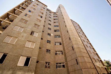 Apartamento à venda com 146m², 4 quartos e 2 vagasFachada