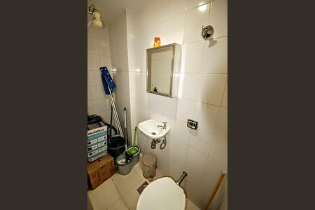 Apartamento à venda com 146m², 4 quartos e 2 vagasBanheiro de serviço