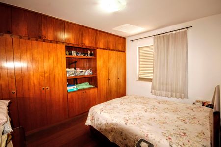 Apartamento à venda com 146m², 4 quartos e 2 vagas Quarto 4