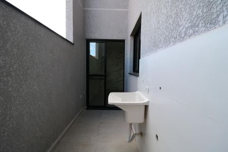 Apartamento para alugar com 58m², 2 quartos e 1 vagaÁrea de Serviço