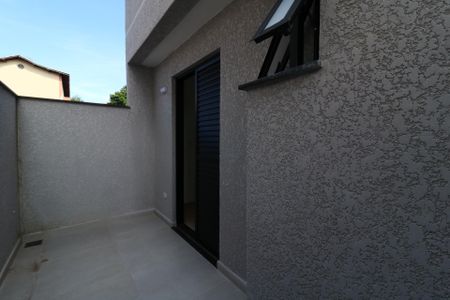 Apartamento para alugar com 58m², 2 quartos e 1 vagaQuintal