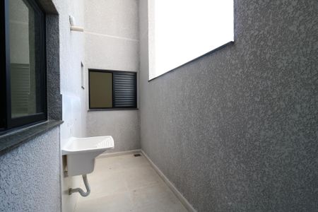 Apartamento para alugar com 58m², 2 quartos e 1 vagaÁrea de Serviço