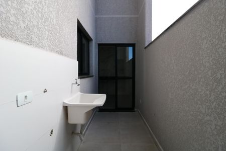 Apartamento para alugar com 58m², 2 quartos e 1 vagaÁrea de Serviço