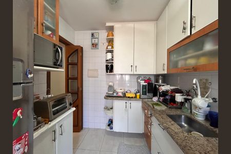 Apartamento à venda com 56m², 2 quartos e 1 vagaCozinha
