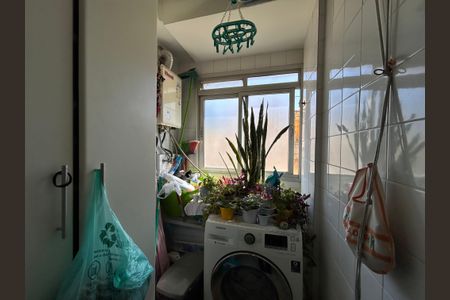 Apartamento à venda com 56m², 2 quartos e 1 vagaÁrea de Serviço