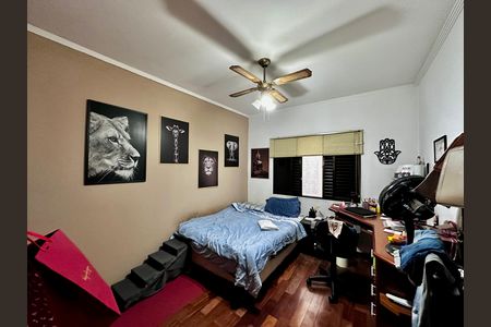 Casa à venda com 204m², 4 quartos e 3 vagas Casa à venda com 204m², 4 quartos e 3 vagasSuíte 2