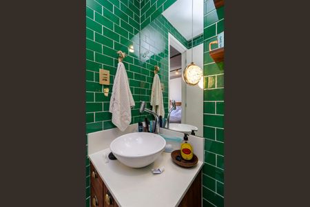 Apartamento à venda com 104m², 2 quartos e 2 vagas Apartamento à venda com 104m², 2 quartos e 2 vagasSuíte - Banheiro