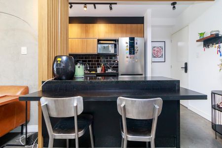 Apartamento à venda com 104m², 2 quartos e 2 vagas Apartamento à venda com 104m², 2 quartos e 2 vagasCozinha