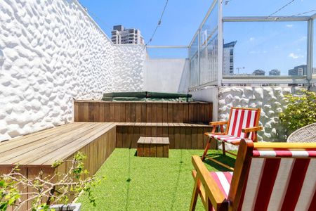 Apartamento à venda com 104m², 2 quartos e 2 vagas Apartamento à venda com 104m², 2 quartos e 2 vagasCobertura - Jacuzzi