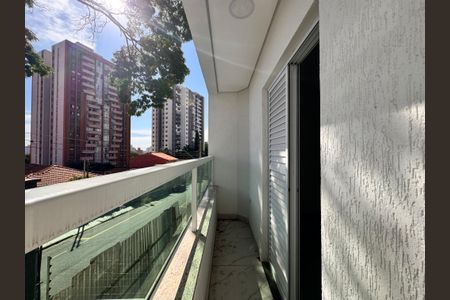 Apartamento à venda com 90m², 3 quartos e 2 vagas Apartamento à venda com 90m², 3 quartos e 2 vagasSacada