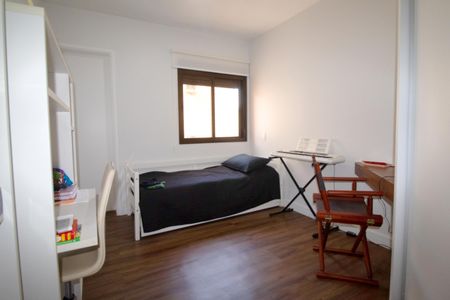 Apartamento à venda com 182m², 4 quartos e 4 vagasQuarto 1