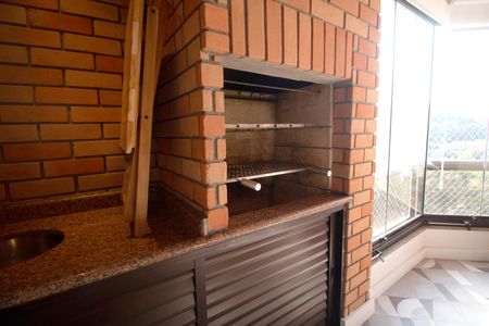 Apartamento à venda com 182m², 4 quartos e 4 vagasVaranda gourmet