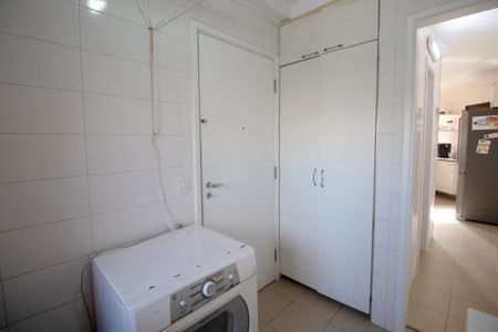 Apartamento à venda com 182m², 4 quartos e 4 vagasÁrea de Serviço