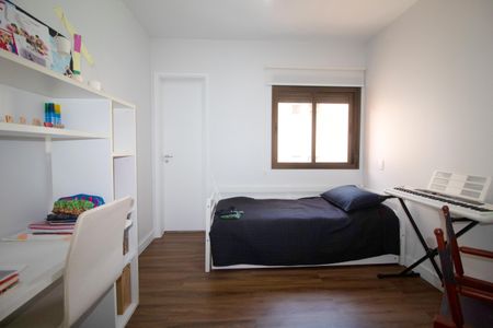 Apartamento à venda com 182m², 4 quartos e 4 vagasQuarto 1