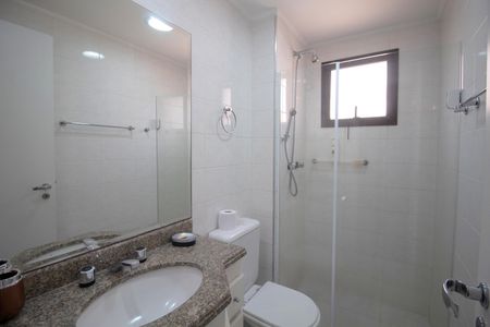 Apartamento à venda com 182m², 4 quartos e 4 vagasBanheiro