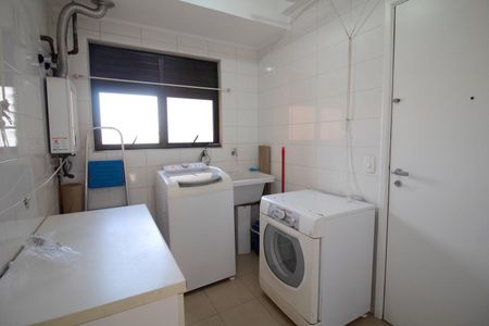 Apartamento à venda com 182m², 4 quartos e 4 vagasÁrea de Serviço