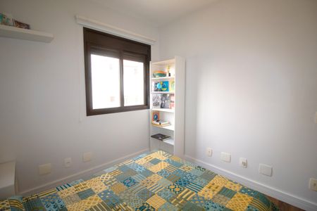 Apartamento à venda com 182m², 4 quartos e 4 vagasQuarto 2