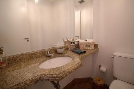 Apartamento à venda com 182m², 4 quartos e 4 vagasLavabo