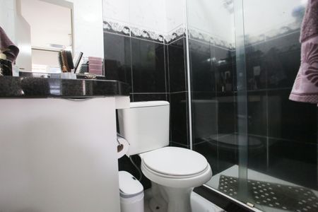 Apartamento à venda com 161m², 3 quartos e 1 vaga Apartamento à venda com 161m², 3 quartos e 1 vagaBanheiro da Suíte