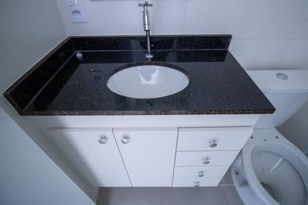 Apartamento para alugar com 68m², 3 quartos e 1 vaga Apartamento para alugar com 68m², 3 quartos e 1 vagaBanheiro Social