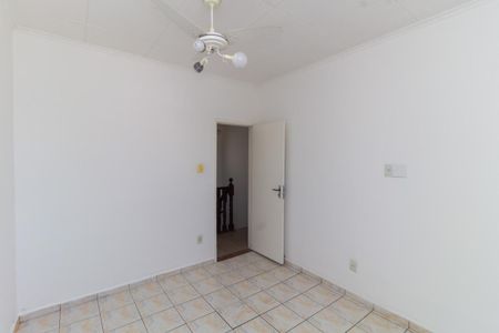 Casa à venda com 190m², 3 quartos e 1 vaga Casa à venda com 190m², 3 quartos e 1 vagaQuarto 2