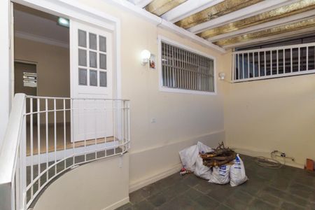 Casa à venda com 190m², 3 quartos e 1 vaga Casa à venda com 190m², 3 quartos e 1 vagaGaragem