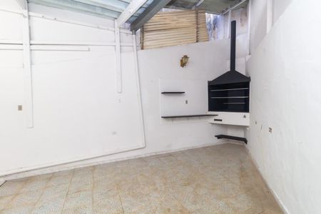 Casa à venda com 190m², 3 quartos e 1 vaga Casa à venda com 190m², 3 quartos e 1 vagaChurrasqueira