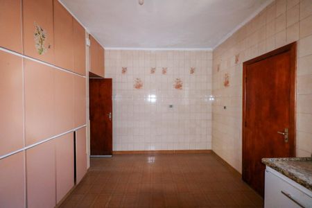 Casa à venda com 139m², 3 quartos e 3 vagasCozinha