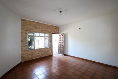 Casa à venda com 139m², 3 quartos e 3 vagasSala