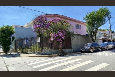 Casa à venda com 139m², 3 quartos e 3 vagasFachada