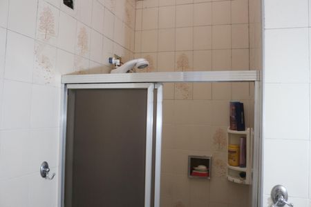 Casa à venda com 176m², 3 quartos e 2 vagasBanheiro 1