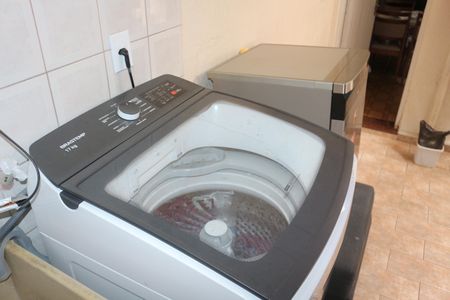 Casa à venda com 176m², 3 quartos e 2 vagasÁrea de Serviço