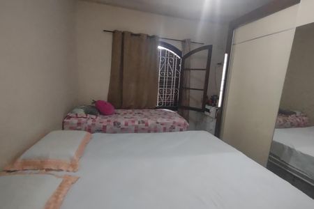 Casa à venda com 176m², 3 quartos e 2 vagas Casa à venda com 176m², 3 quartos e 2 vagasQuarto 1