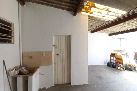 Casa à venda com 252m², 3 quartos e 2 vagas Casa à venda com 252m², 3 quartos e 2 vagasVista da sala