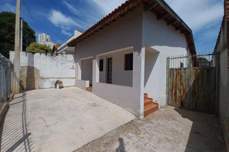 Casa à venda com 252m², 3 quartos e 2 vagas Casa à venda com 252m², 3 quartos e 2 vagasFachada do Prédio