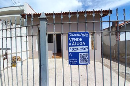 Casa à venda com 252m², 3 quartos e 2 vagas Casa à venda com 252m², 3 quartos e 2 vagasFachada do Prédio