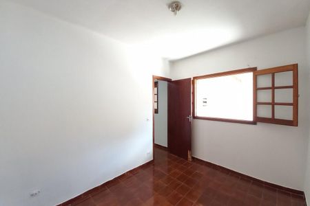 Casa à venda com 252m², 3 quartos e 2 vagas Casa à venda com 252m², 3 quartos e 2 vagasQuarto de Serviço da edícula