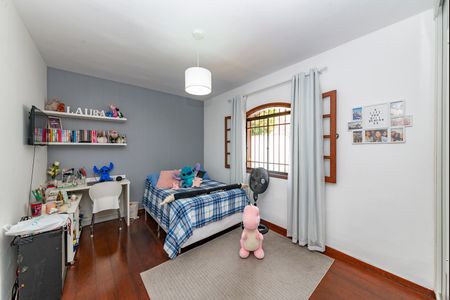 Casa à venda com 150m², 3 quartos e 5 vagas Casa à venda com 150m², 3 quartos e 5 vagasQuarto 3