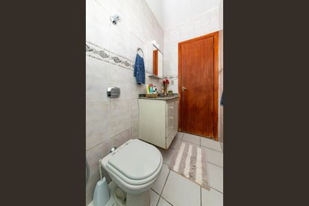 Casa à venda com 150m², 3 quartos e 5 vagas Casa à venda com 150m², 3 quartos e 5 vagasBanheiro da Suíte