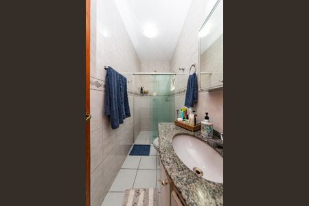 Casa à venda com 150m², 3 quartos e 5 vagas Casa à venda com 150m², 3 quartos e 5 vagasBanheiro da Suíte