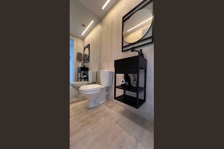 Apartamento à venda com 270m², 3 quartos e 3 vagas Apartamento à venda com 270m², 3 quartos e 3 vagasLavabo