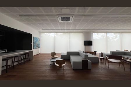 Apartamento à venda com 270m², 3 quartos e 3 vagas Apartamento à venda com 270m², 3 quartos e 3 vagasÁrea comum - Salão de festas
