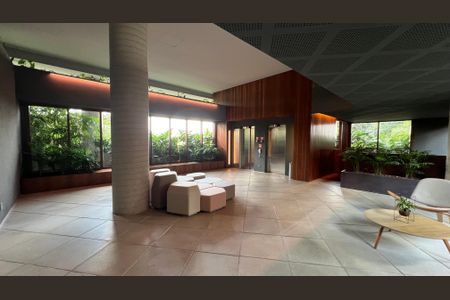 Apartamento à venda com 270m², 3 quartos e 3 vagas Apartamento à venda com 270m², 3 quartos e 3 vagasHall de entrada
