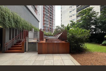 Apartamento à venda com 270m², 3 quartos e 3 vagas Apartamento à venda com 270m², 3 quartos e 3 vagasÁrea comum