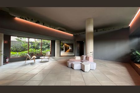 Apartamento à venda com 270m², 3 quartos e 3 vagas Apartamento à venda com 270m², 3 quartos e 3 vagasHall de entrada